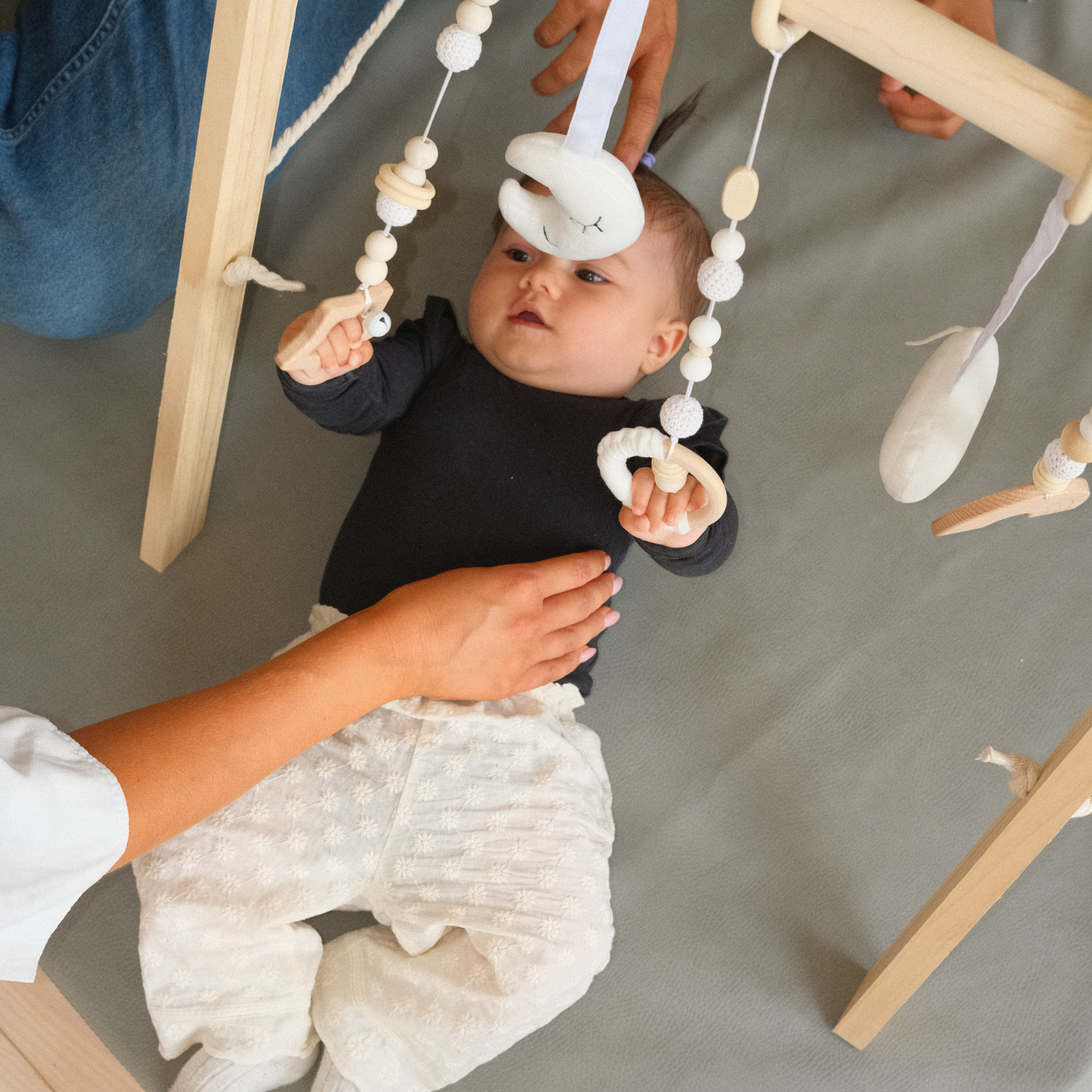 Swirly PlayMat – Blød & Stilfuld Legemåtte til Baby